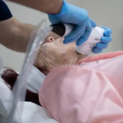 Tratamento Liftera em pele madura na Glow Clinic